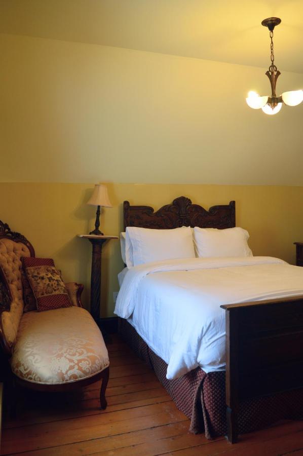 Magnetic Hill Winery Hotel Moncton Buitenkant foto